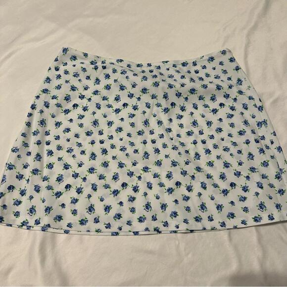 PINK Victoria’s Secret Swim Cover Up Skirt - Picture 1 of 2